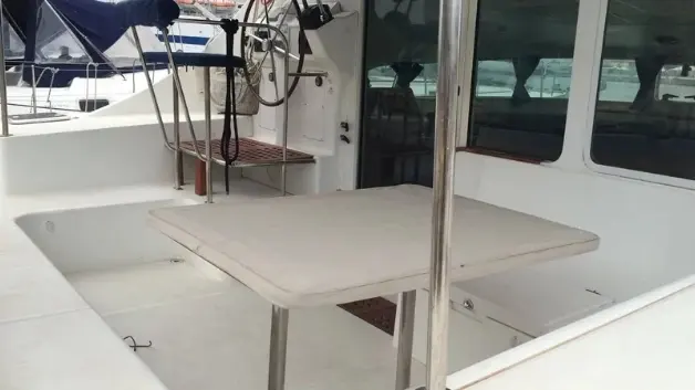 蓝高410秀尾沙龙